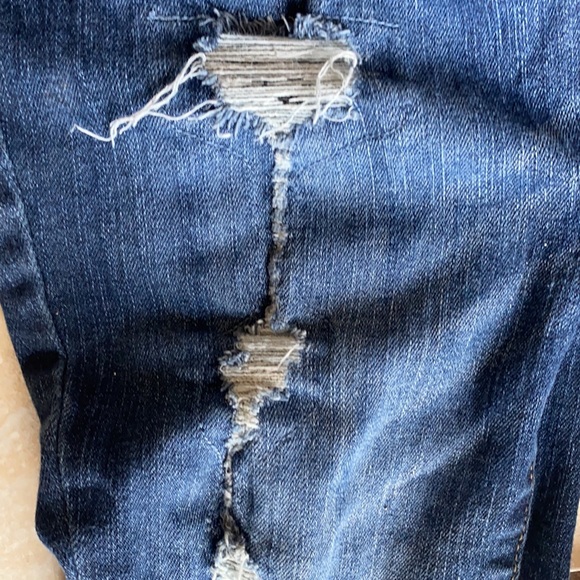 Est. 1946 Dark Wash Distressed Skinny Stretch  Contemporary size 2 - Picture 4 of 9